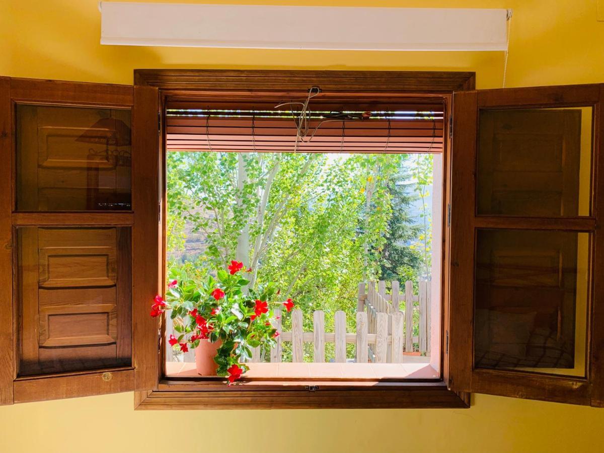 Barranco De La Salud Konuk evi Laroles Dış mekan fotoğraf